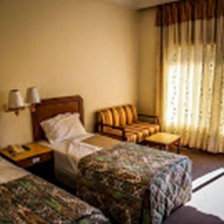 Hotel Lumbini Garden New Crystal Exterior photo